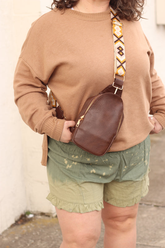 Leather Crossbody Belt Bag BROWN